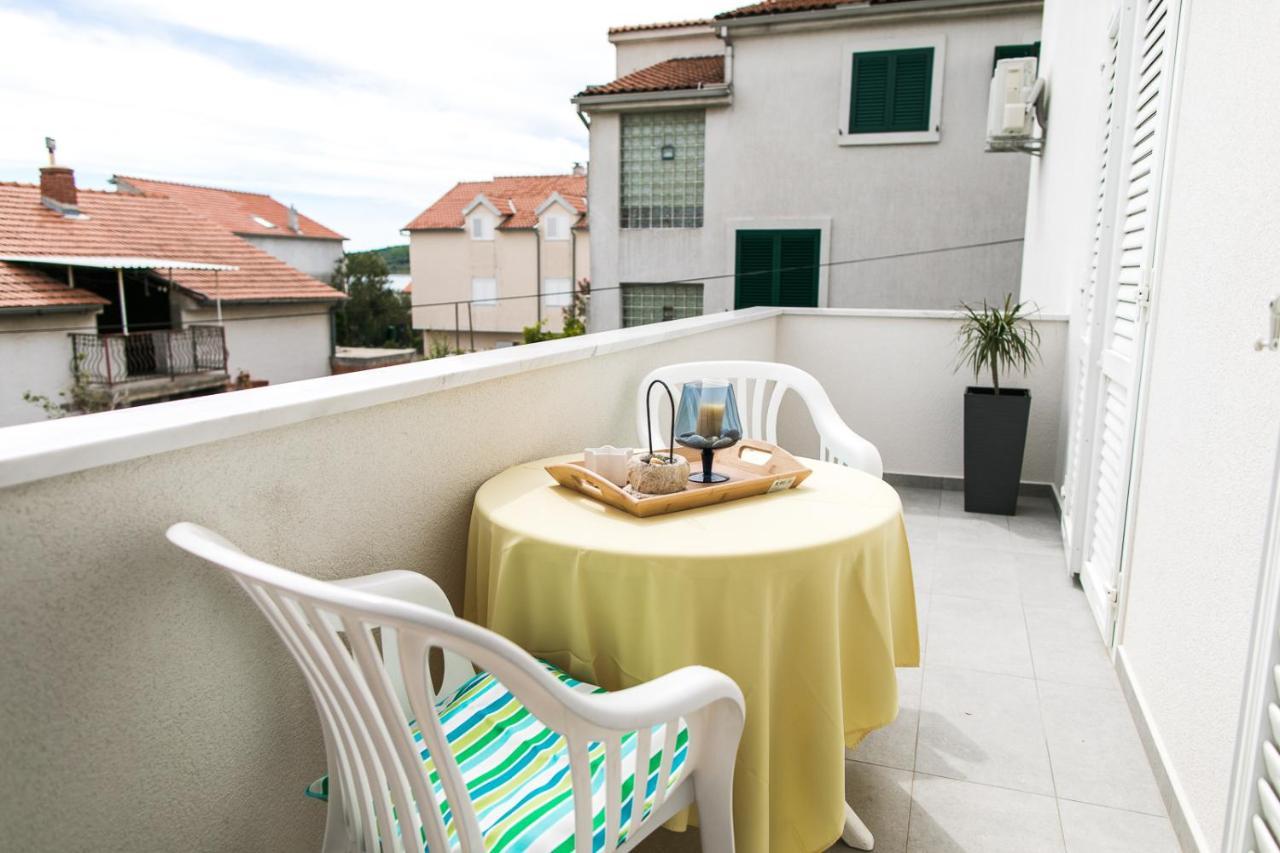 Apartmani Sanja Vodice Exterior foto